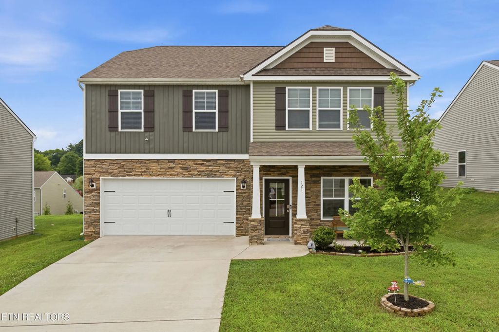 121 Kaley Lane, Lenoir City