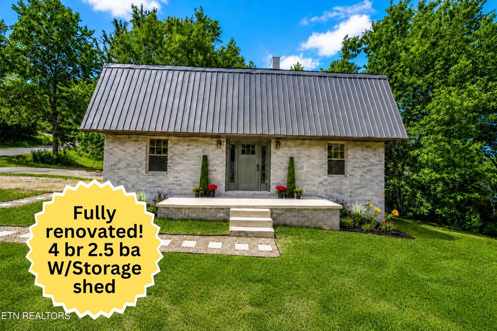 382 Tanasi Drive, Newport