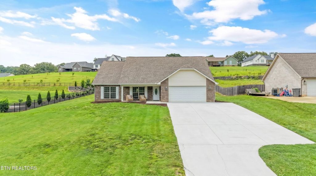 5715 Nails Creek Rd, Maryville