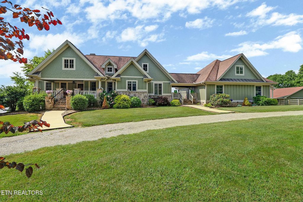 1201 Bridle Trail, Spencer