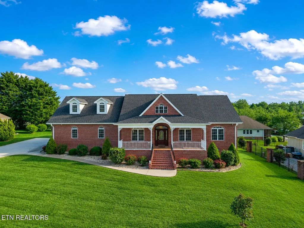 504 Lynnwood Drive, Athens
