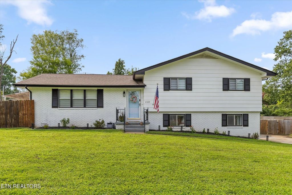 2329 David Lane, Chattanooga