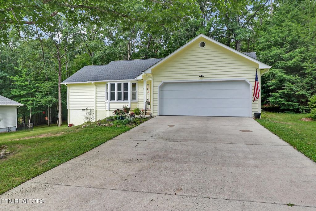 13 Dalton Terrace, Crossville