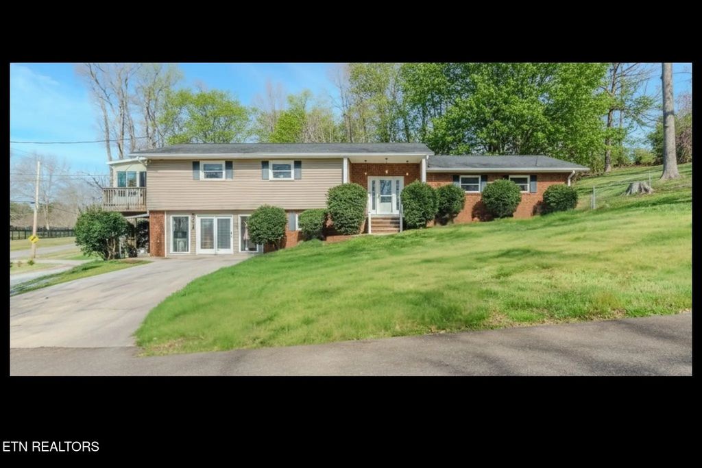 3543 Ginn Farm Drive, Knoxville