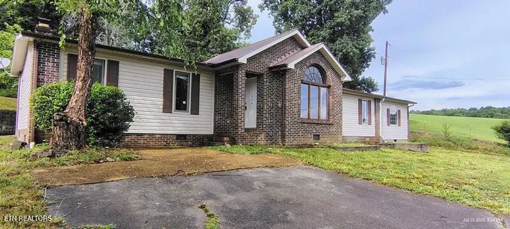 391 County Road 360, Niota