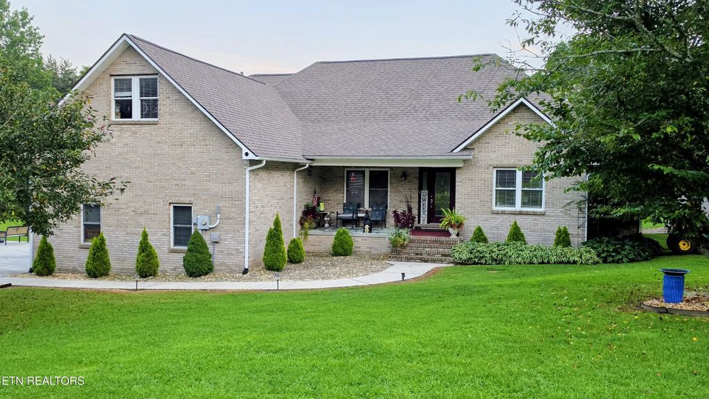 326 Forest Drive, Crossville