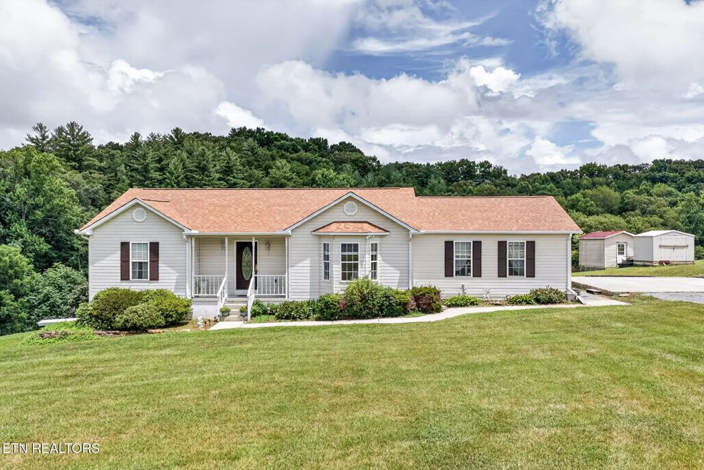3099 Highway 68, Crossville