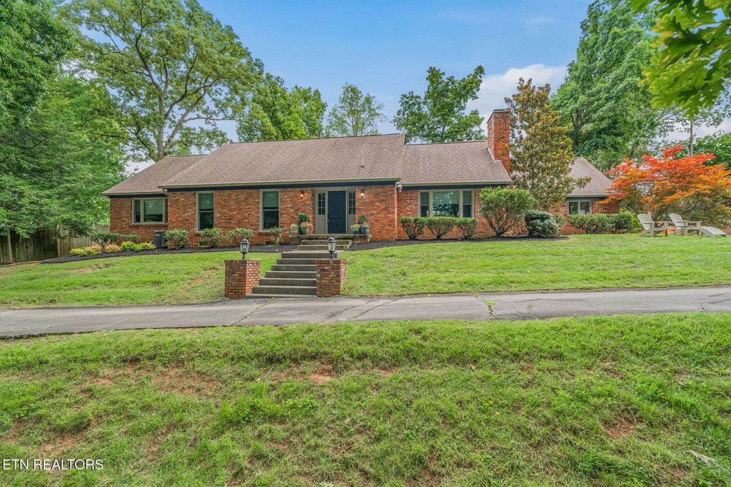 7324 Rotherwood Drive, Knoxville