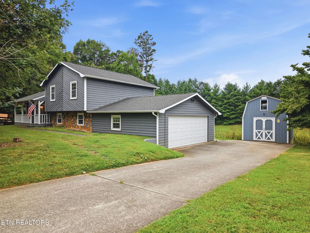 3017 Pleasant View Ave, Maryville