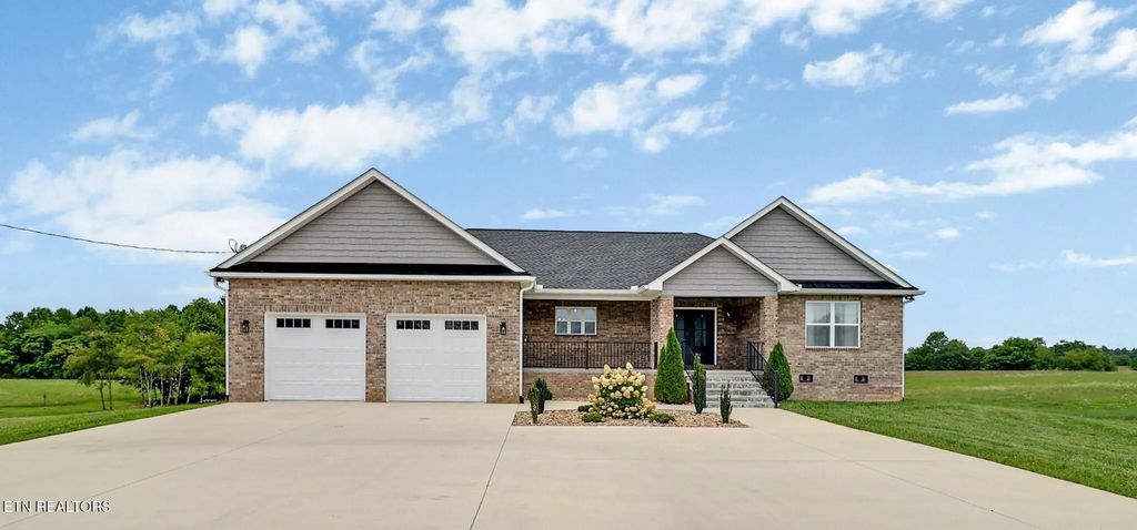 322 Randolph Rd, Crossville