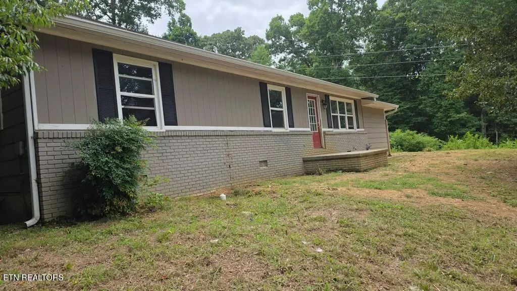 1181 Carding Machine Rd, Loudon