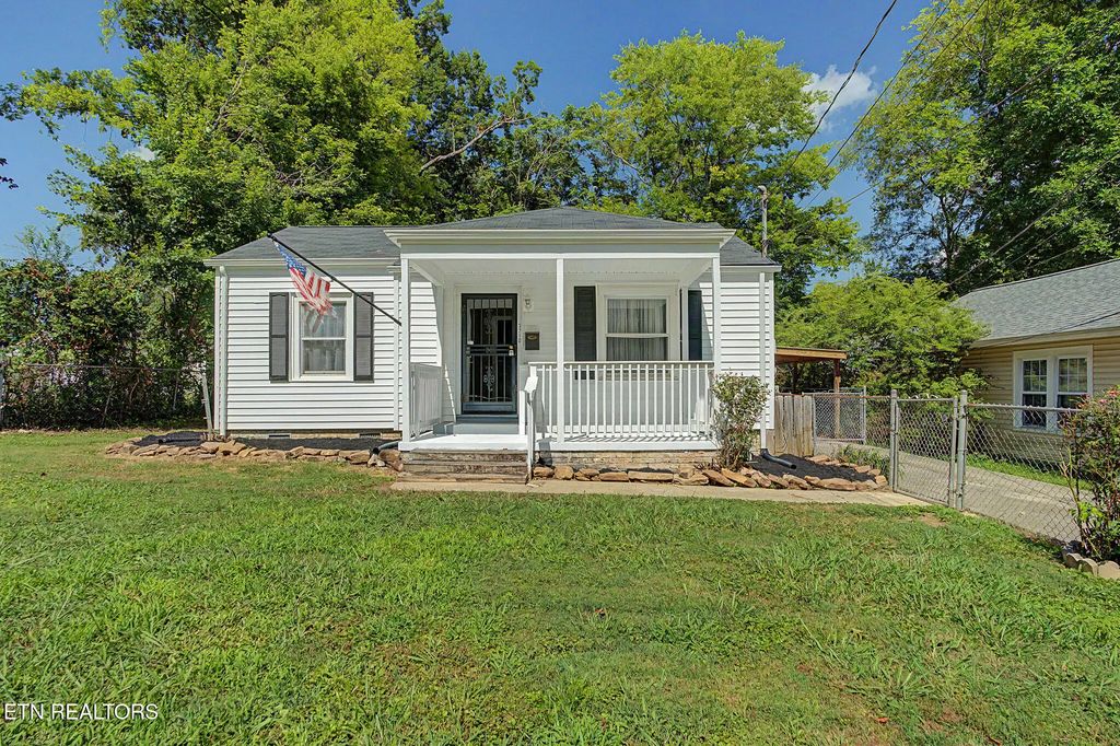 3210 Dempster St, Knoxville