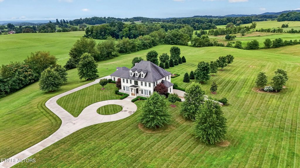 2644 N Highway 81, Jonesborough