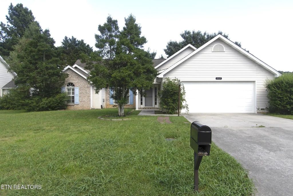 1663 Maremont Rd, Knoxville