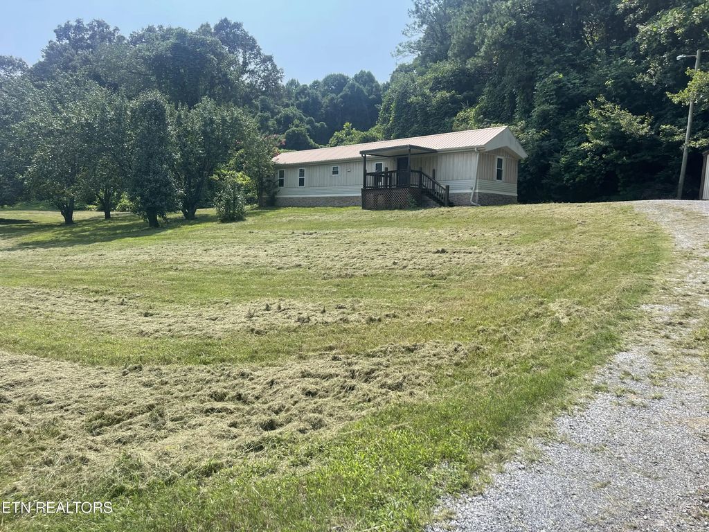 488 County Road 607, Athens