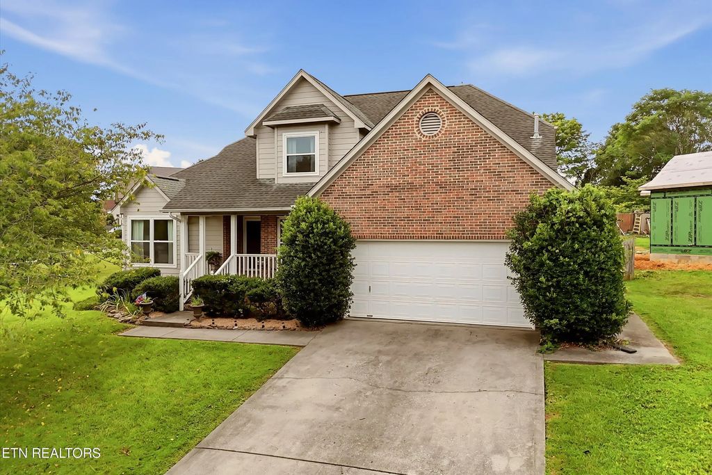 8220 Elm Hill Circle, Knoxville