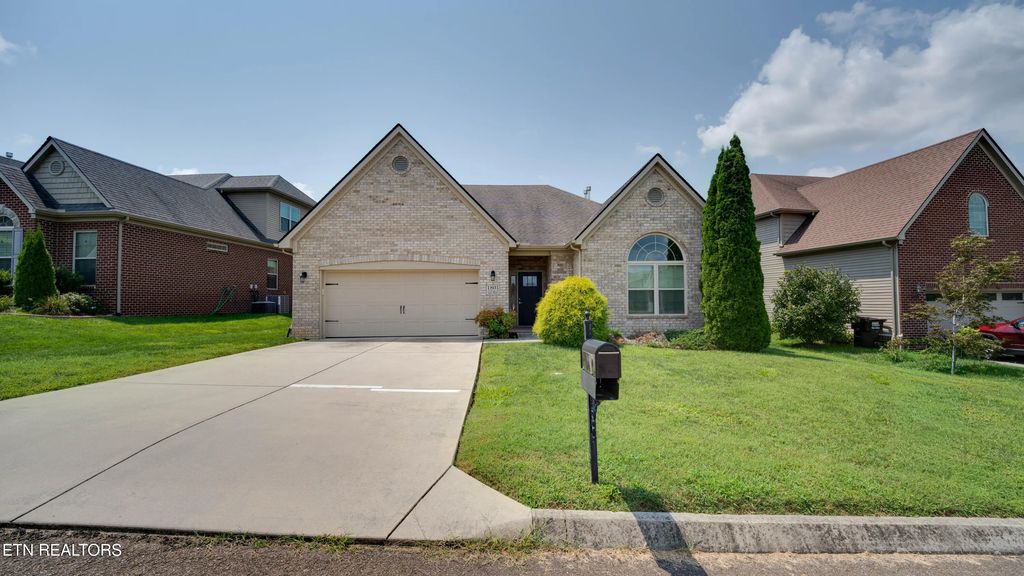 1801 Glen Shady Blvd, Knoxville