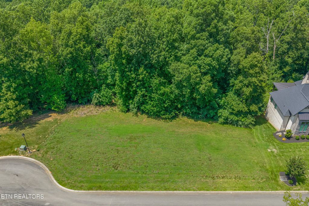 3336 Preserve Pointe, Louisville