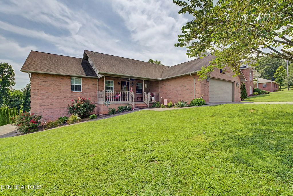 110 Gallahad Court, Sevierville
