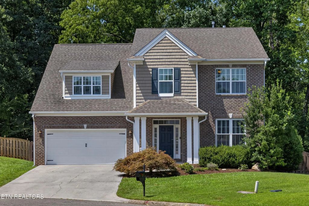 2306 Ancient Oak Lane, Knoxville