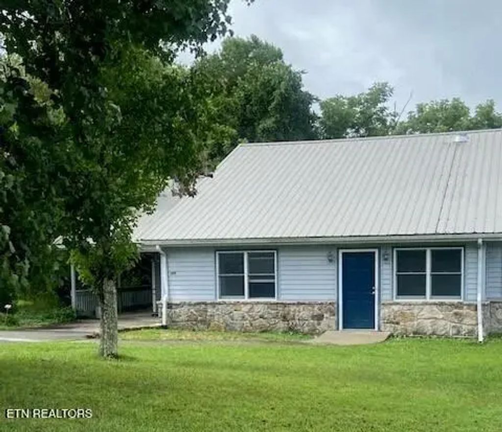 109 Wood Lane, Sparta