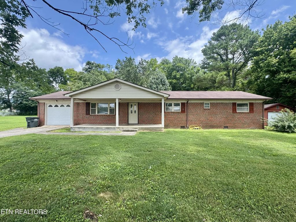 385 Bridge St, Graysville