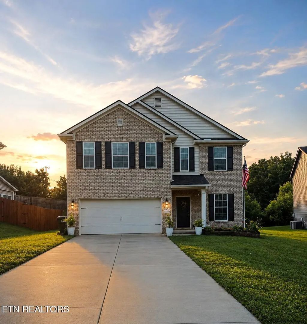 7935 Beeler Farms Lane, Knoxville