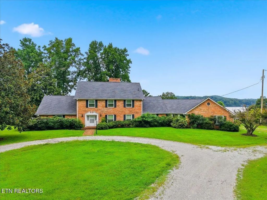 112 Walden Lane, Harriman