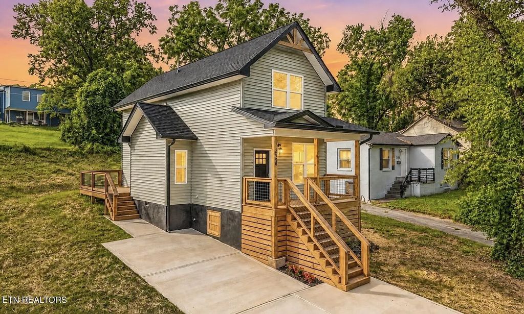 2938 Hillside Ave, Knoxville