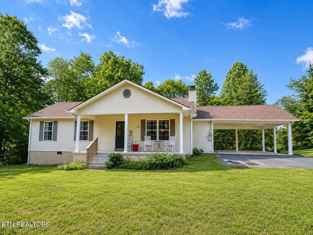 6849 Morgan County Hwy, Lancing