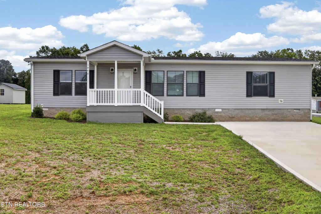 1940 Anna Maria Lane, Cookeville