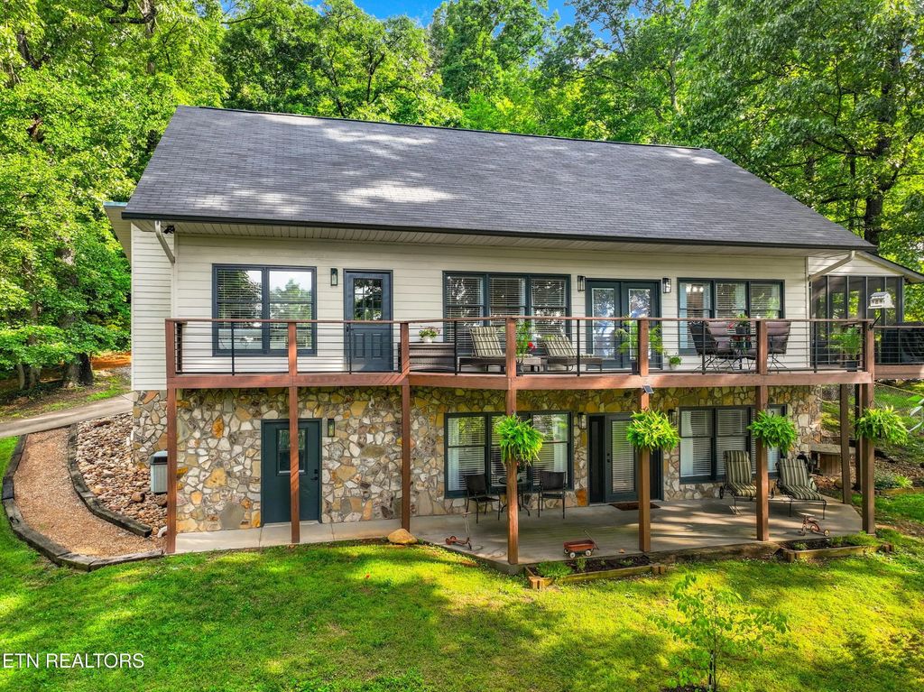 1325 Doyal Drive, Morristown