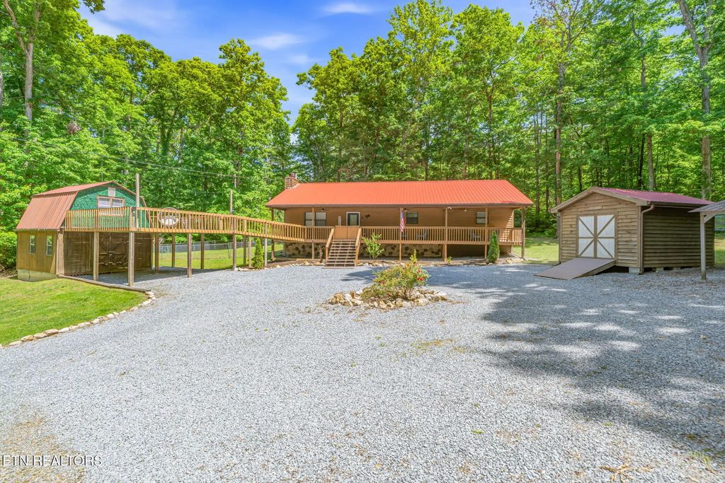 3394 Laurelwood Rd, Cosby