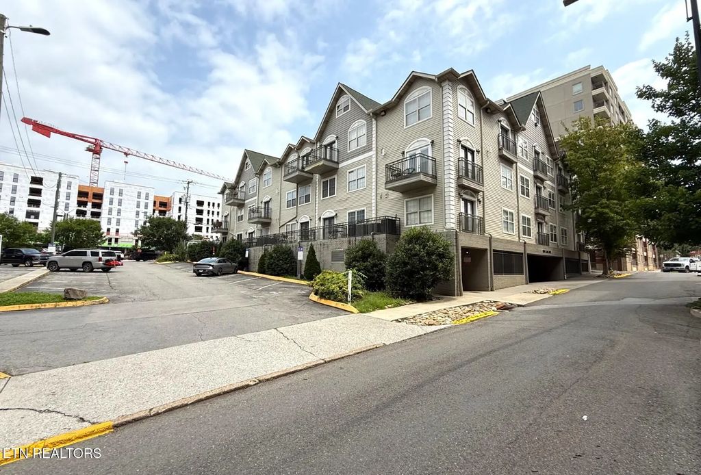 1801 Lake Ave 102, Knoxville