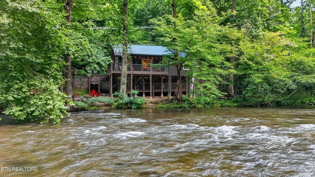6316 Old Walland Hwy, Walland