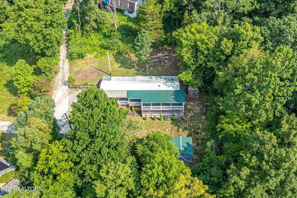 3606/3610 Tracy Way, Knoxville