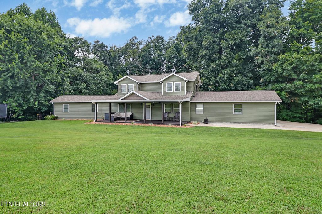 2014 Double Top Rd, Jamestown