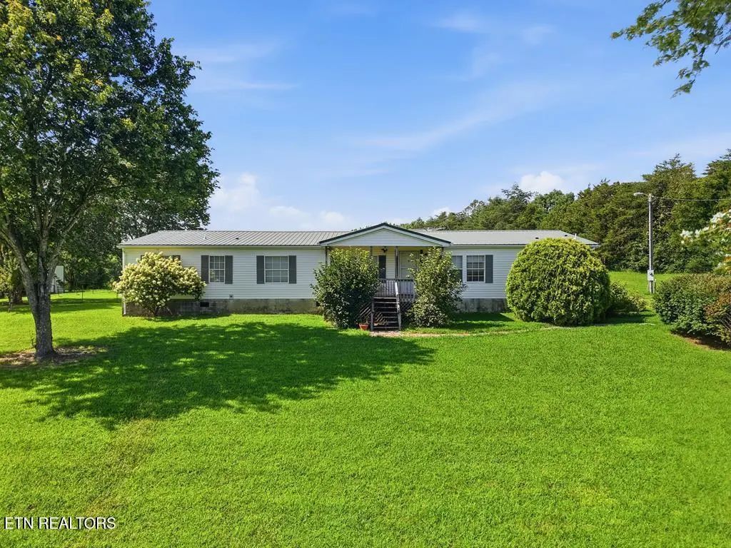 939 W Thomas Allen Rd, Cookeville