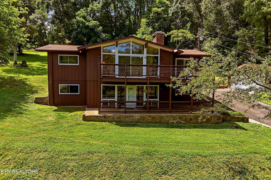 3941 Guinn Rd, Knoxville