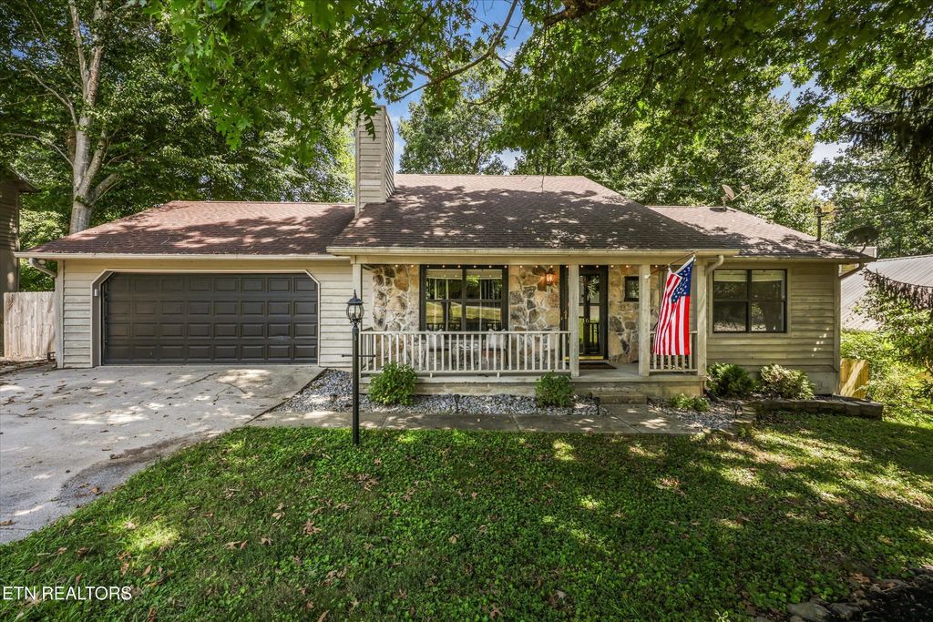 7316 Foxlair Rd, Knoxville