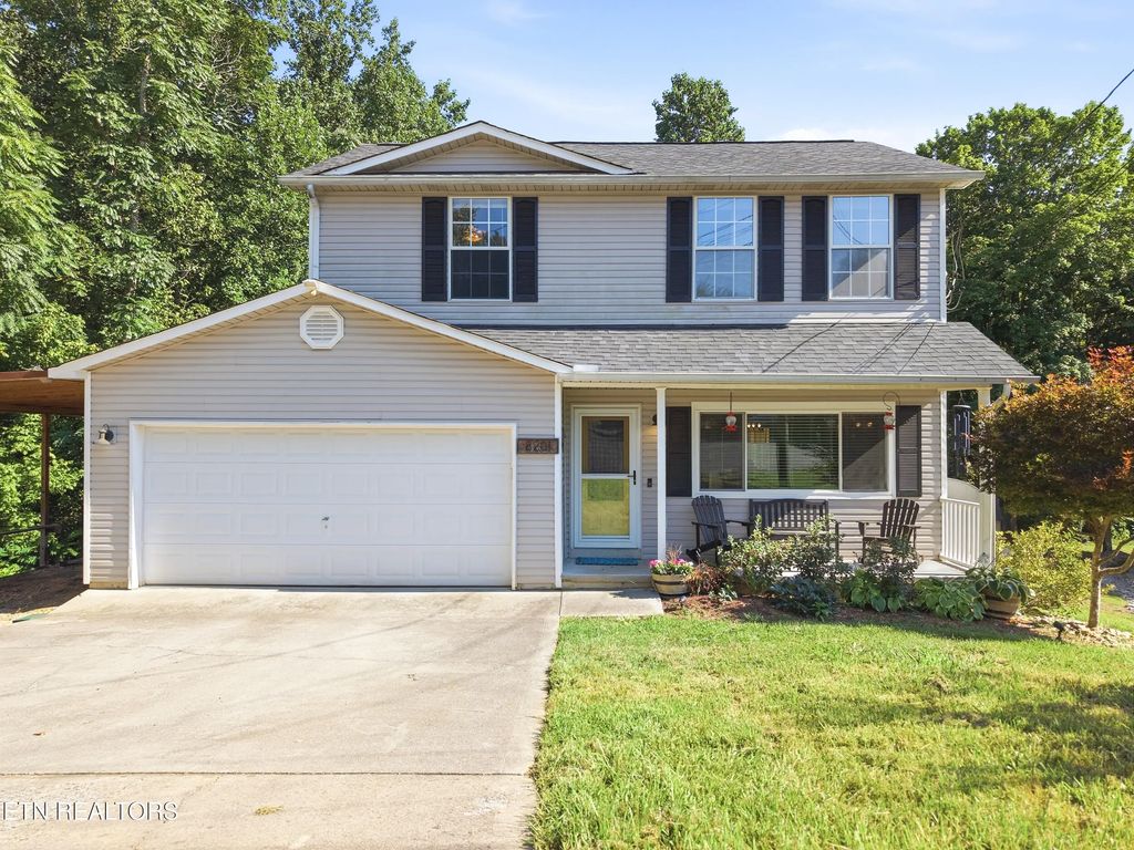 8201 Tangle Grove Lane, Powell
