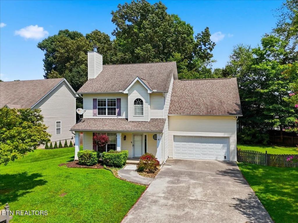 8234 Gallaher Station Drive, Knoxville