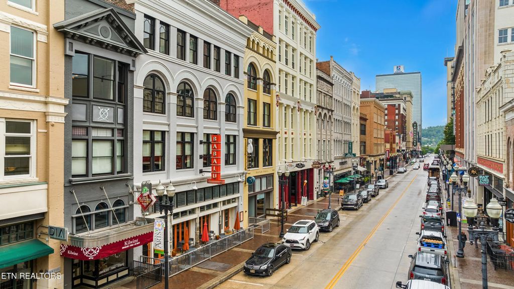 416 S Gay St 204, Knoxville