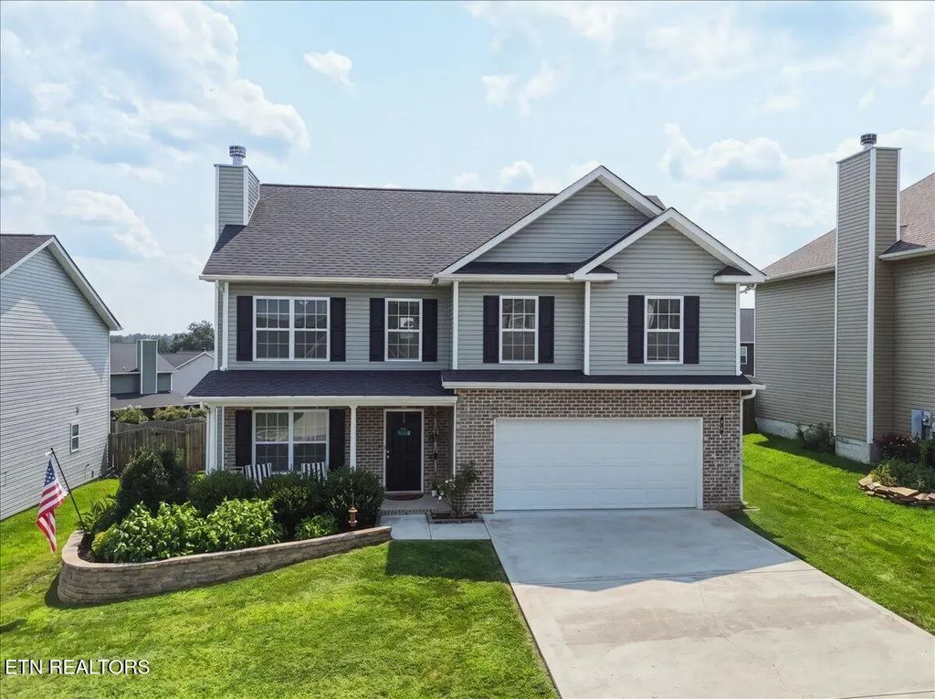 2705 Palace Green Rd, Knoxville