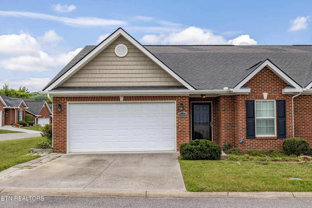 2148 Beacon Light Way, Knoxville