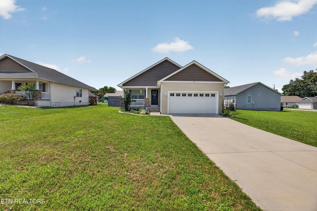 197 Panther Valley Rd, Crossville