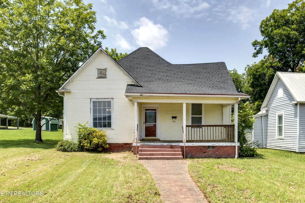 914 Ohio Ave, Etowah