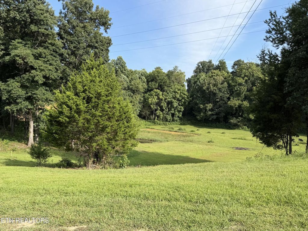 2490 Whittle Rd, New Market