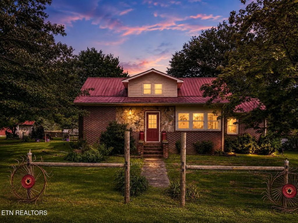 1245 Paint Rock Valley Rd, Philadelphia