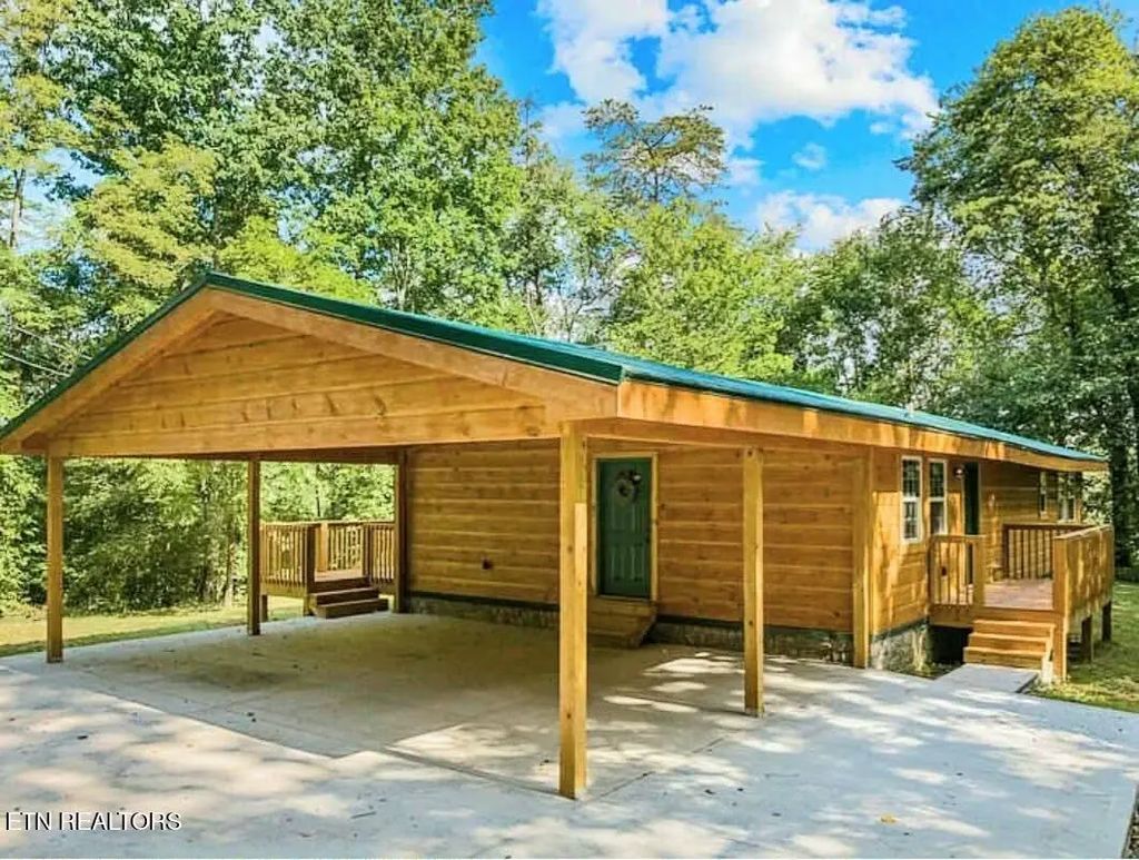 120 Johnson Rd, Mooresburg